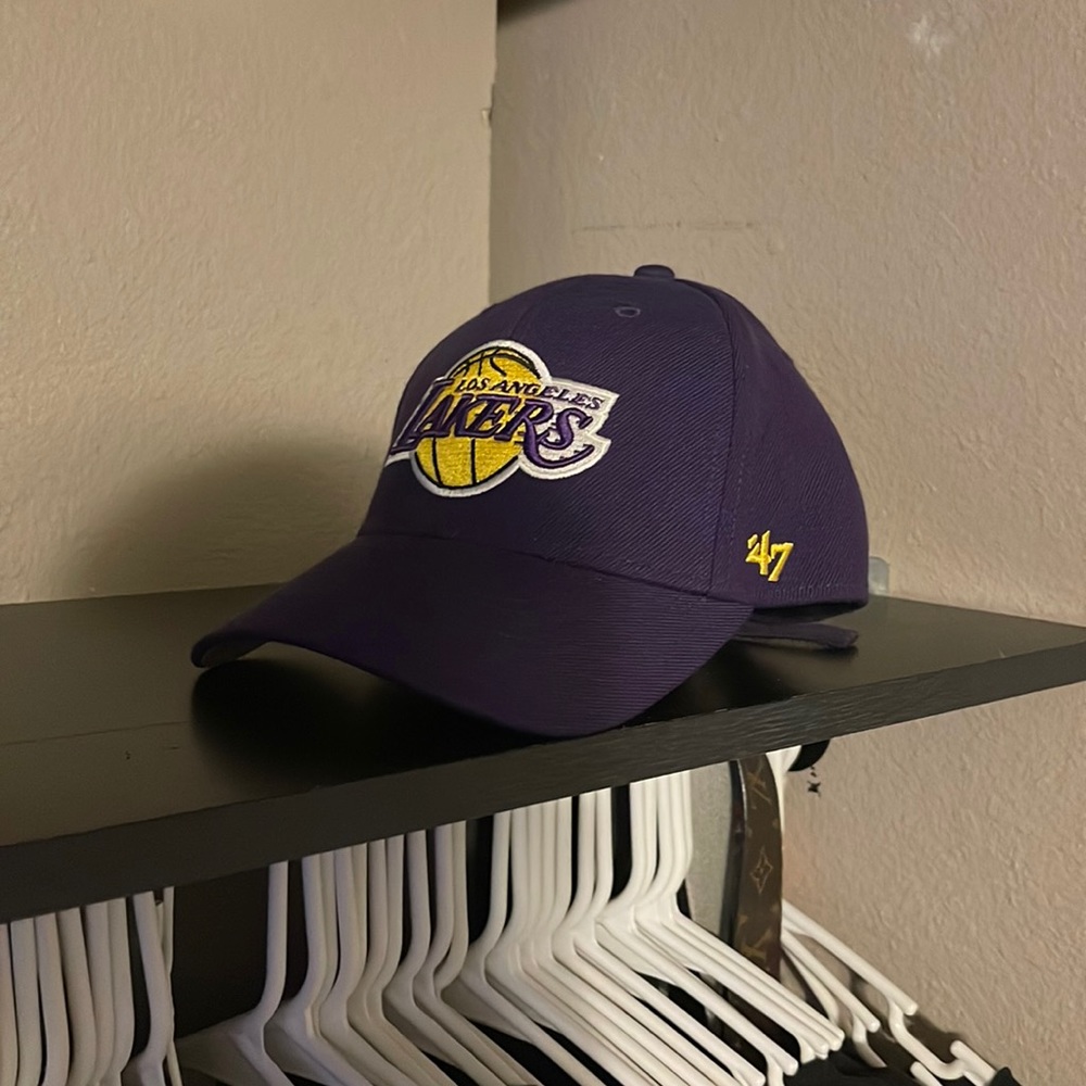 Lakers 47 strap hat